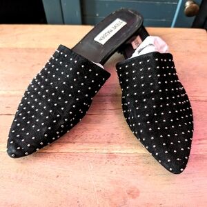 STEVE MADDEN Mule Slides